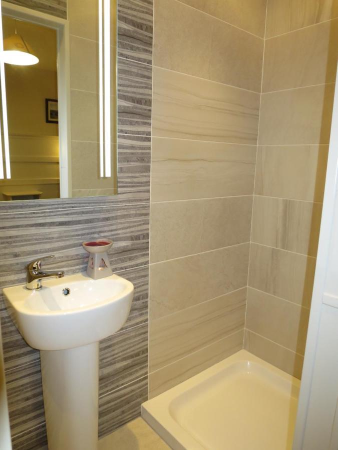 Avalon House B&B Глентис Экстерьер фото