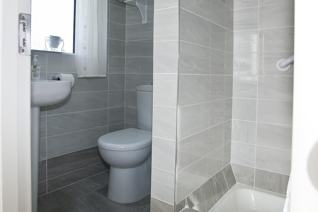 Avalon House B&B Глентис Номер фото