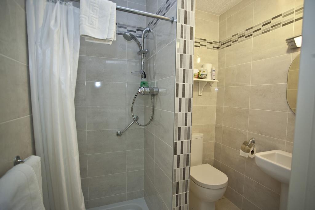 Avalon House B&B Глентис Номер фото